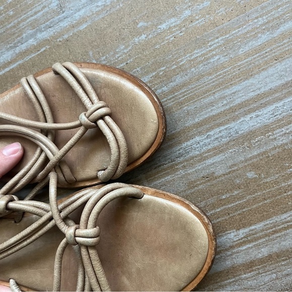 Prada Knotted Leather Sandals Boho Gladiator Preppy Casual Tan Western Womens 6 - Picture 8 of 10